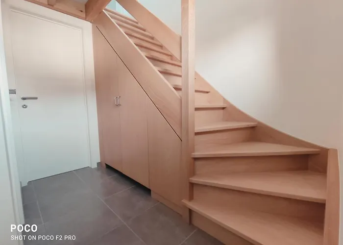 Polderhuis 10: Airco Comfort With Private Parking And Garden Holiday home